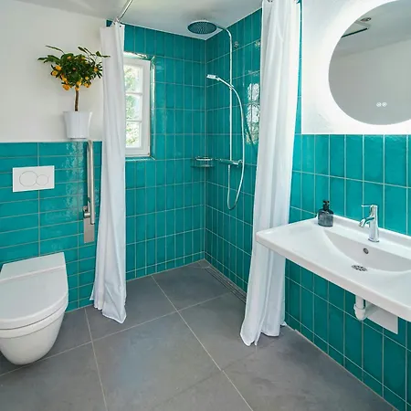 Charming Flat In Historic شقة