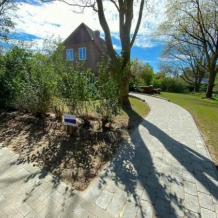 Charming Flat In Historic شقة Meezen